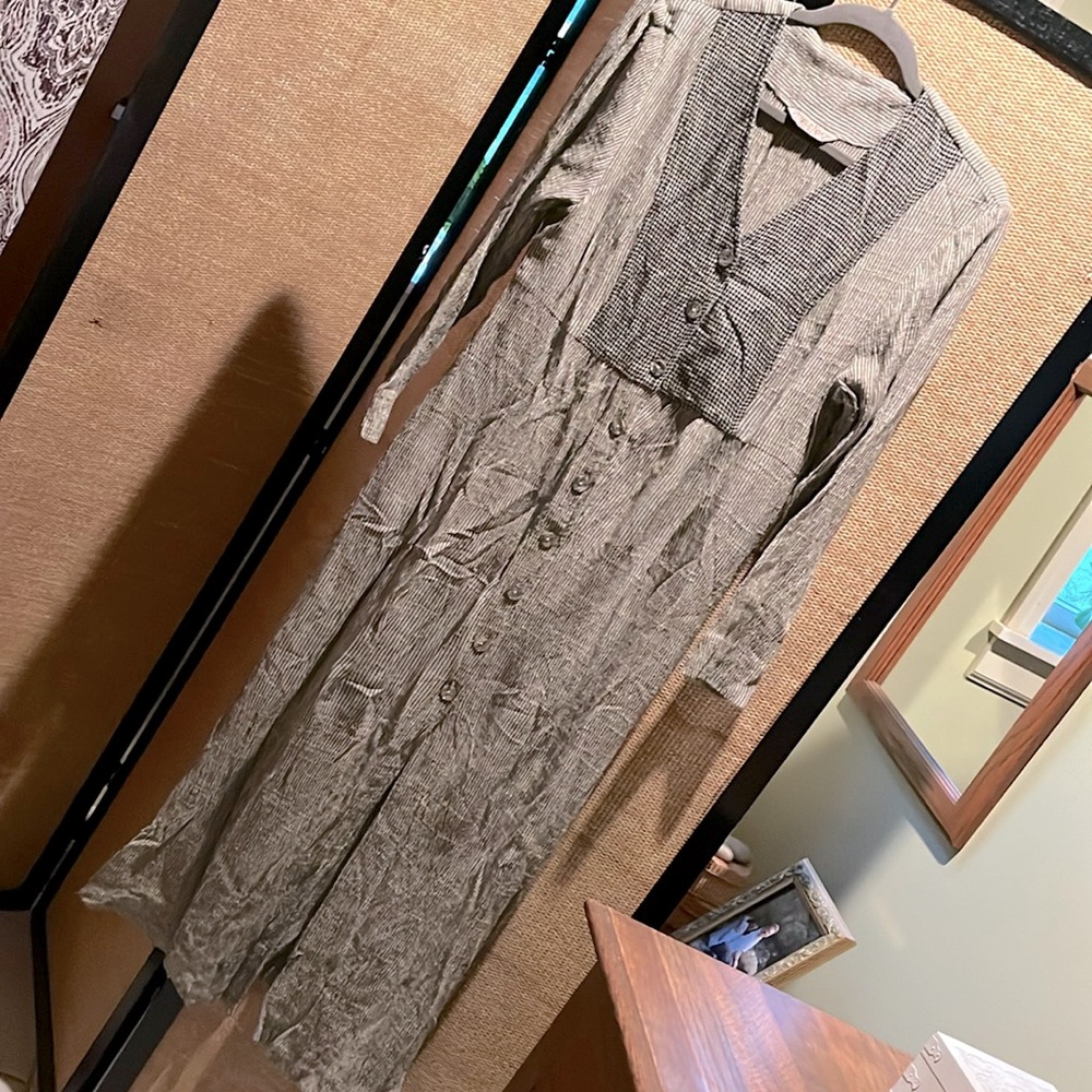 Vintage Pebble Rayon USA Long Button‎ Up Dress